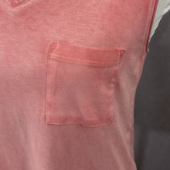 Time and Tru V-Neck Sleeveless T-Shirt - Picture 3 of 5